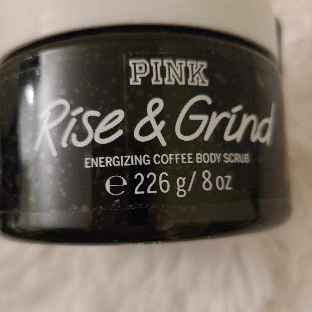 ROSE & GRIND ENERGIZING COFFEE SCRUB- Pink VS